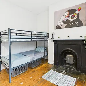 Bunkhouse Hostel